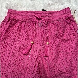 Goa beachwear by Japna lace pink beach short